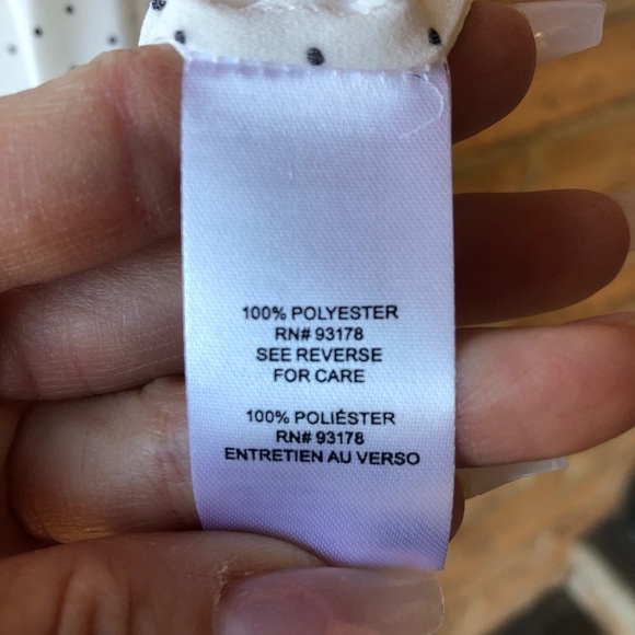 T TAHARI | White polka dot flutter sleeve … - Picture 8 of 9